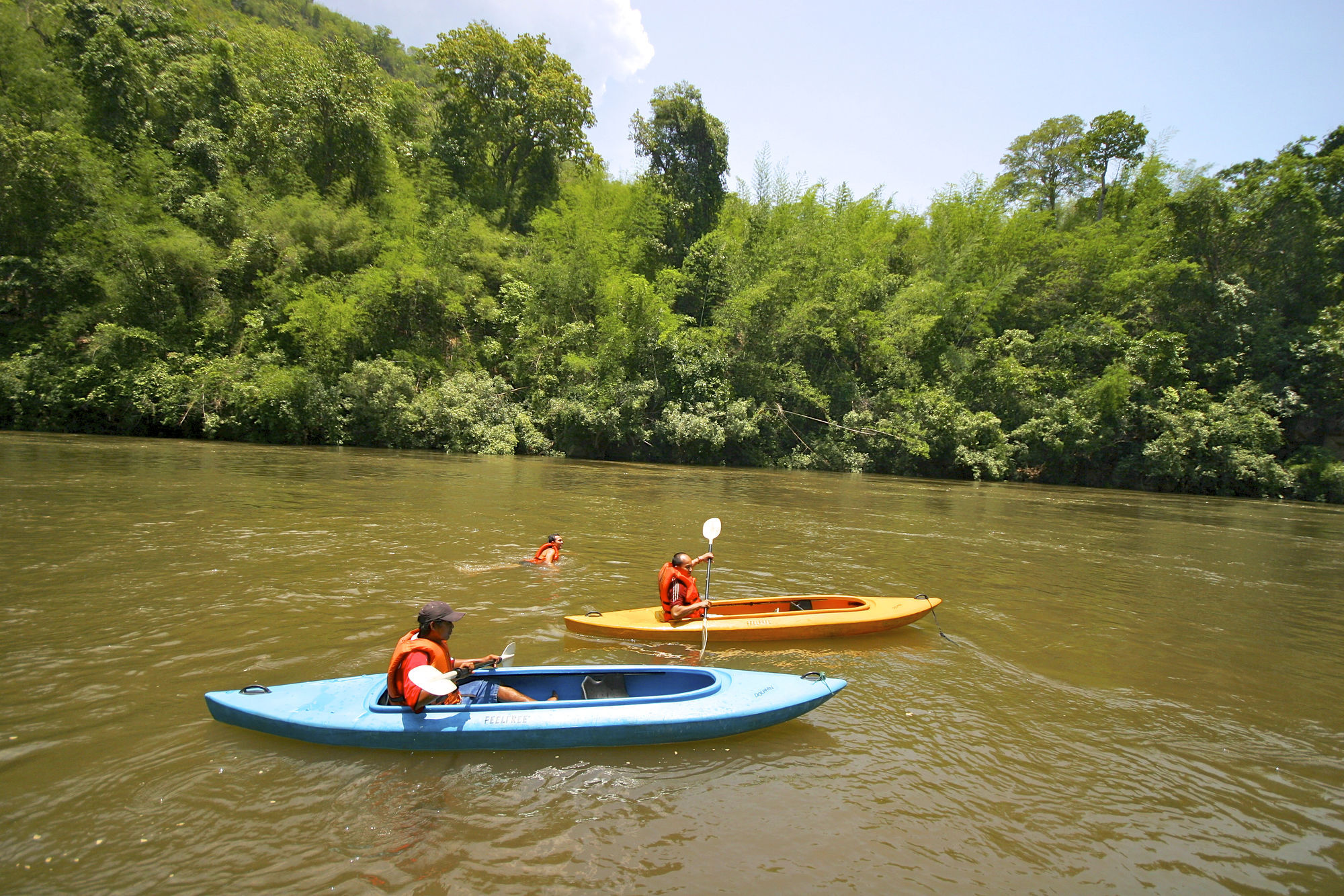 Ban Huai Maenam Noi The Float House River Kwai מראה חיצוני תמונה